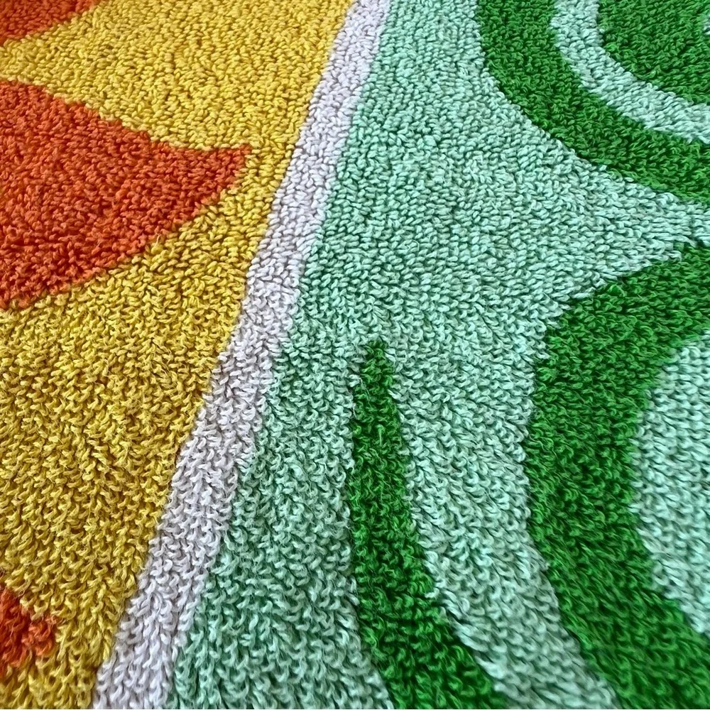 Vintage Oversized Beach Towel Bright Colorful Stripe Hibiscus Tropical 38x67 GUC